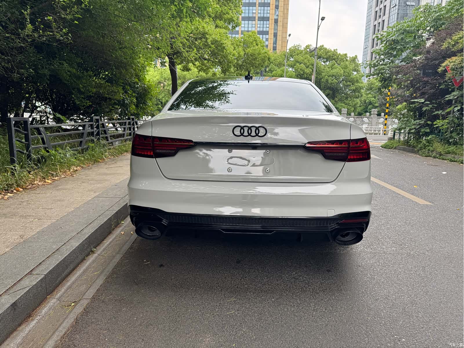 Audi A4L, 2022 10