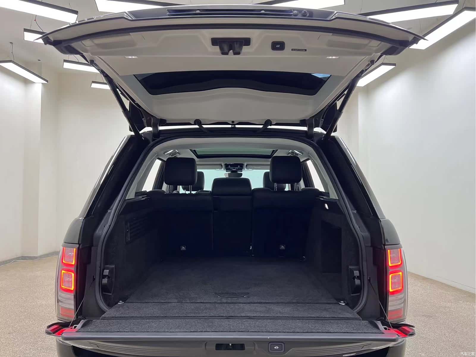 Land Rover Range Rover, 2018 34
