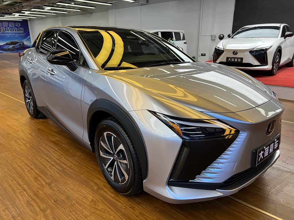 Lexus RZ Lexus RZ