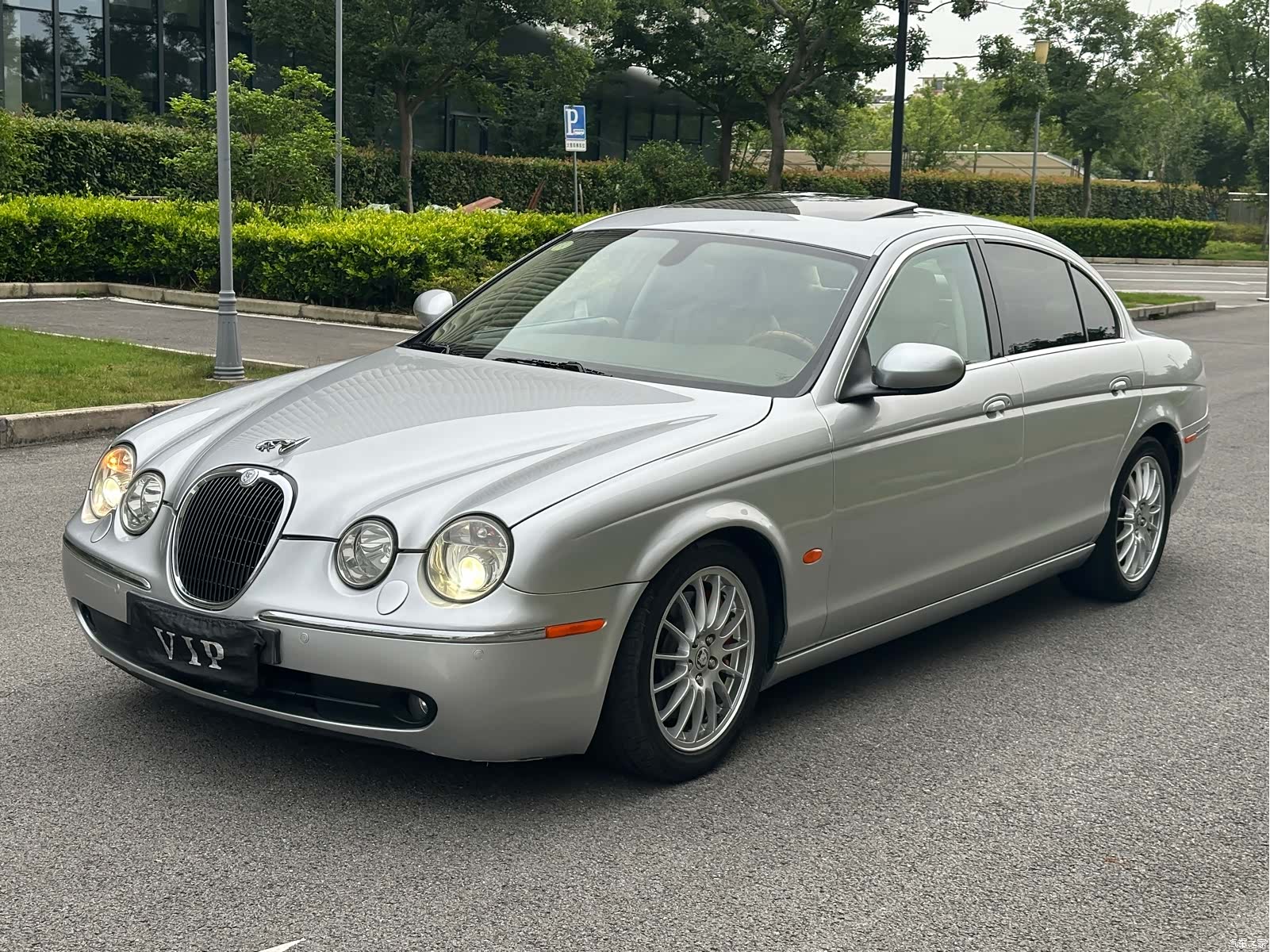 Jaguar S-TYPE, 2006 1