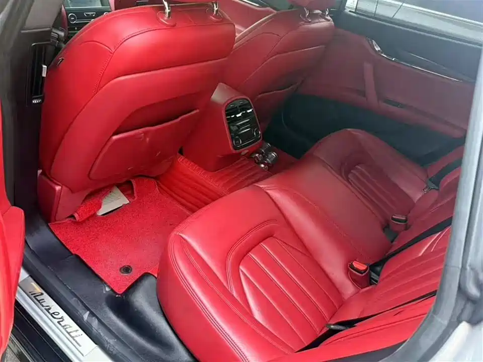 Maserati President