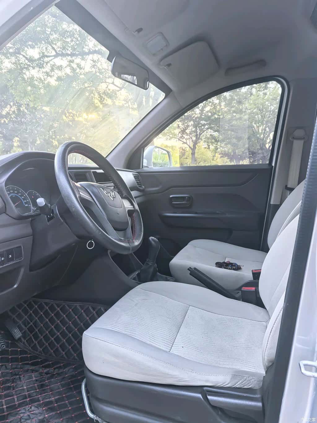 Wuling Hongguang, 2019 8