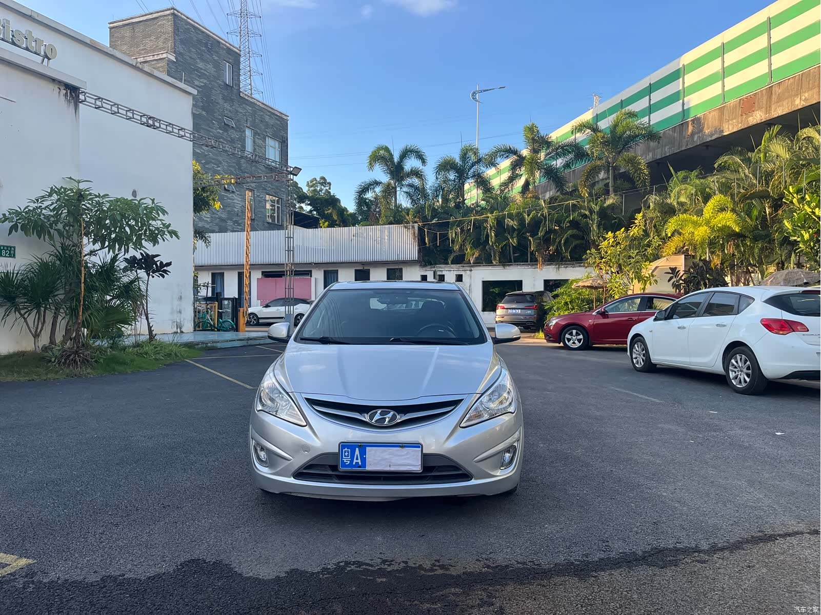 Hyundai GLS, 2012 2