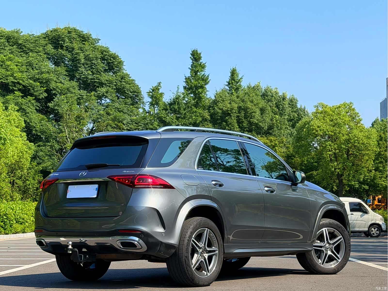 Mercedes-Benz GLE, 2019 4