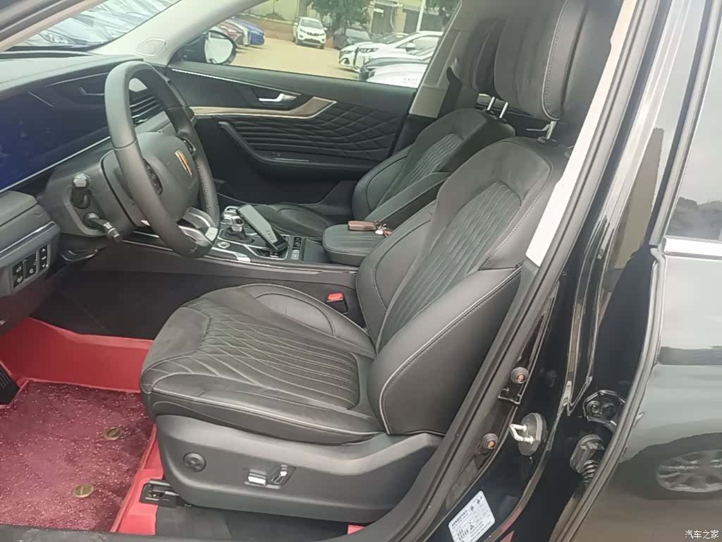 Hongqi HS5, 2023 15