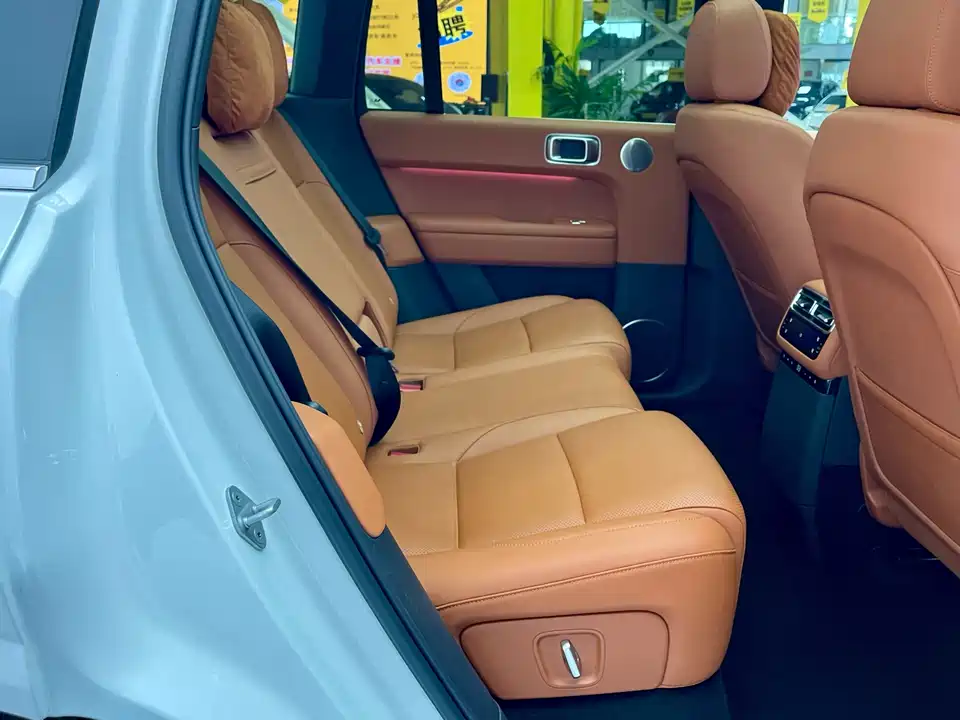 Li Auto Ideal L6