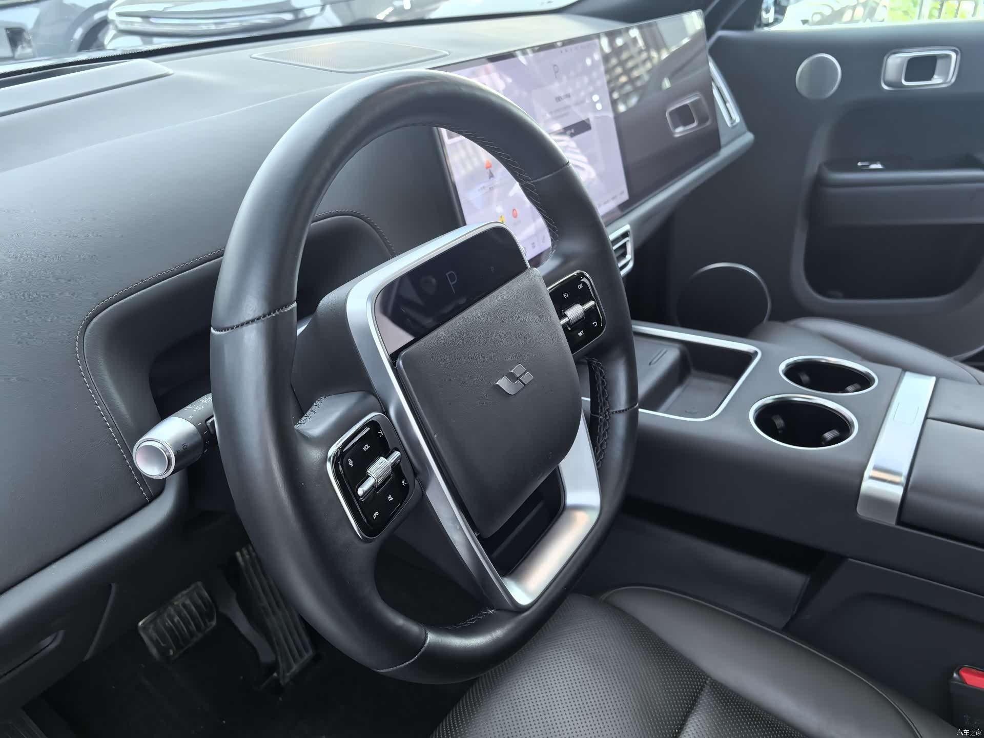 Li Auto L9, 2022 6
