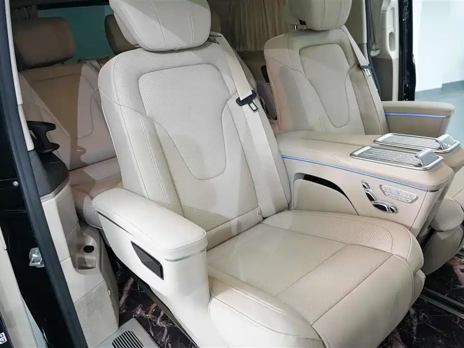 Mercedes-Benz V-class Mercedes-Benz V-class
