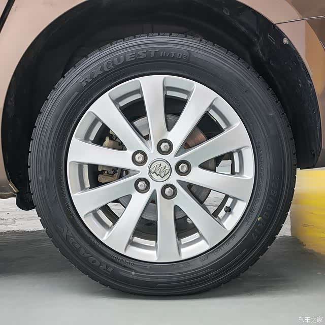 Buick GL8, 2020 13