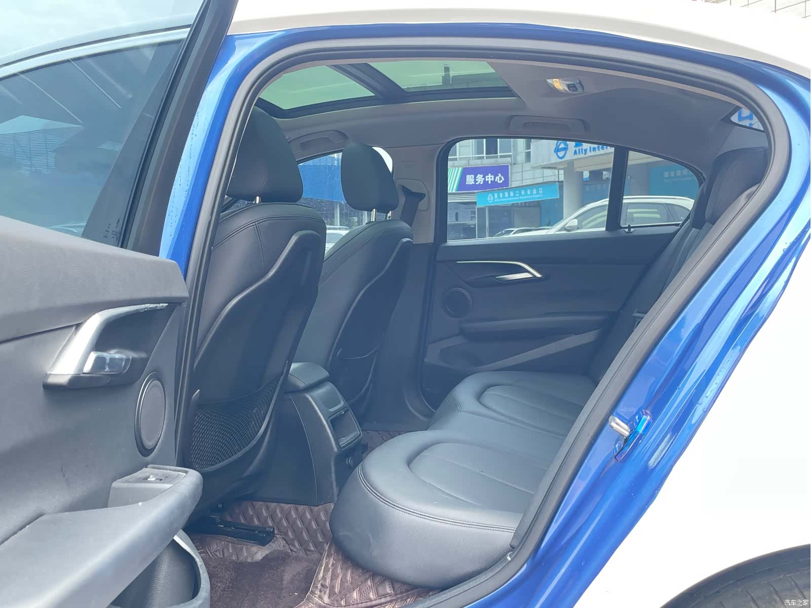 BMW 1 Series, 2019 12