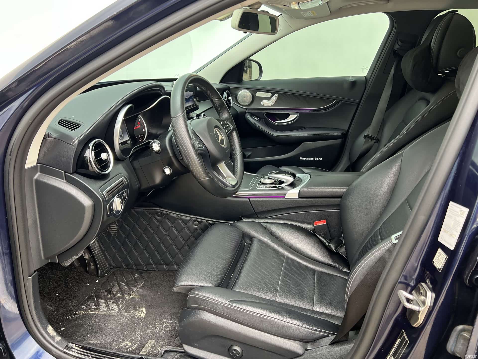 Mercedes-Benz C-Class, 2018 12