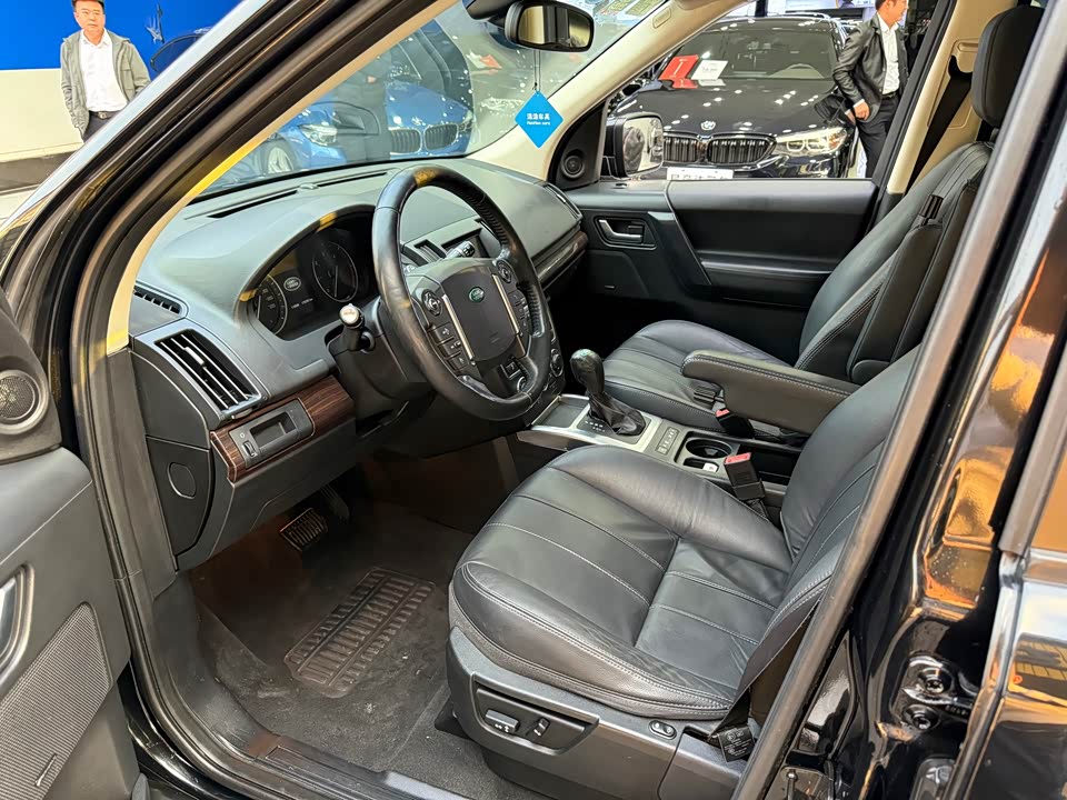 Land Rover Freelander 2