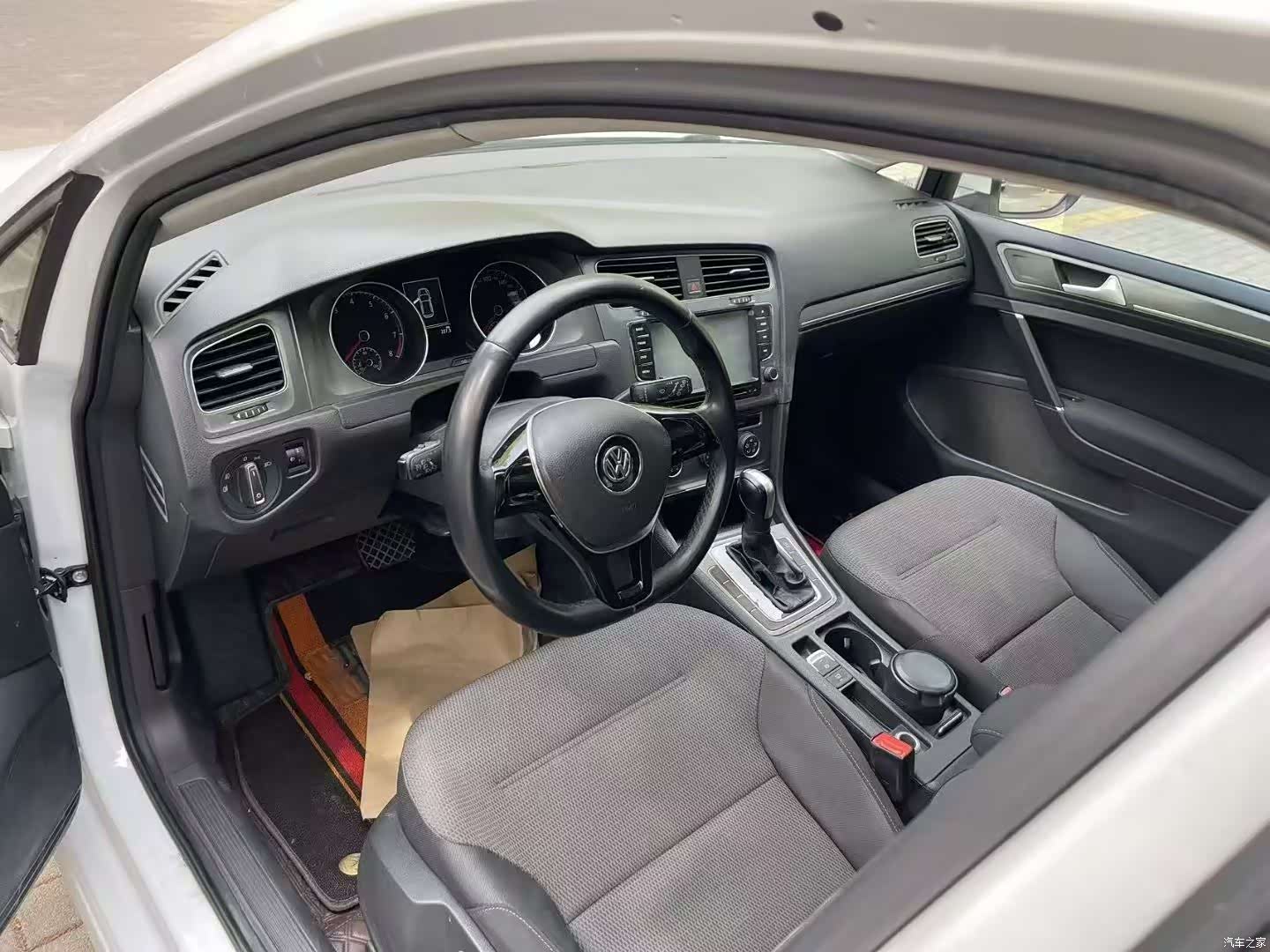 Volkswagen Golf, 2015 7