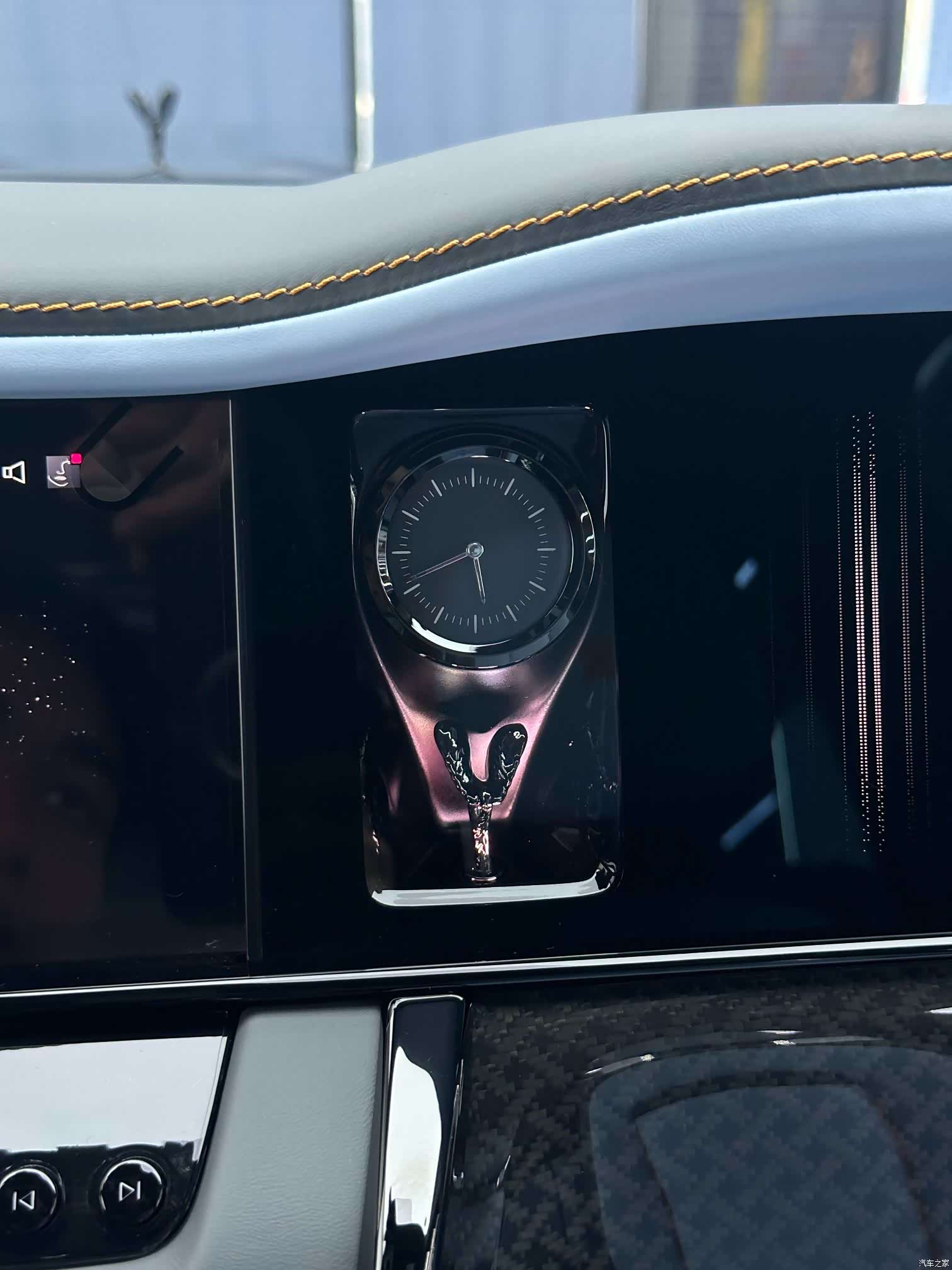 Rolls-Royce Cullinan, 2025 32