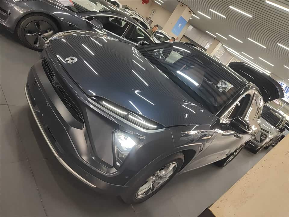 NIO ES6
