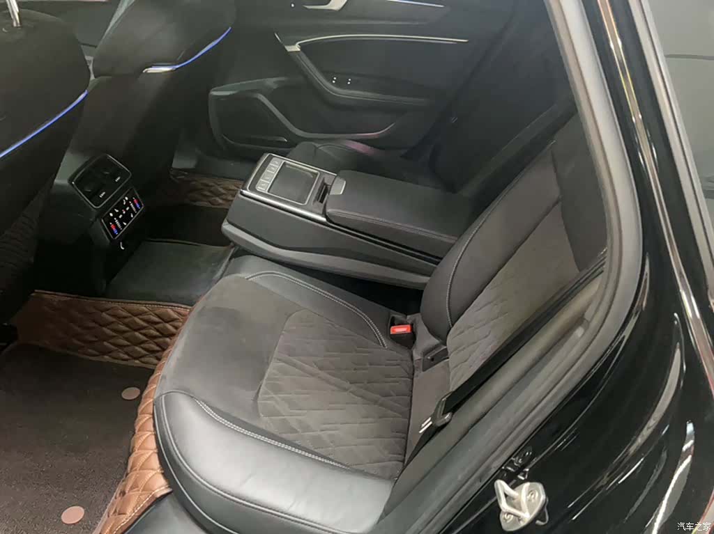 Audi A6L, 2020 17