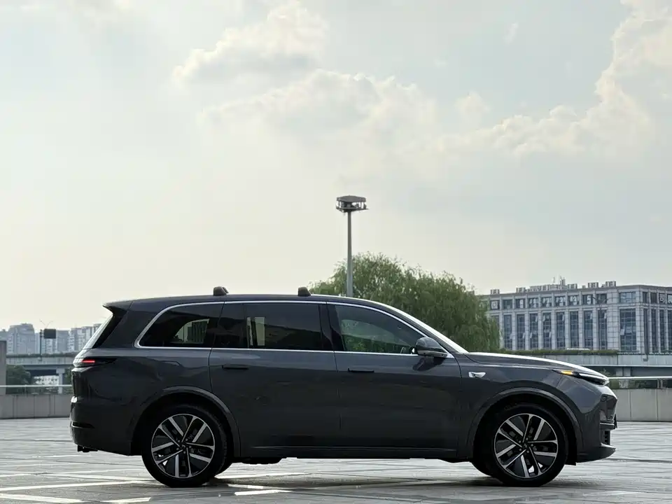 Li Auto Ideal L9