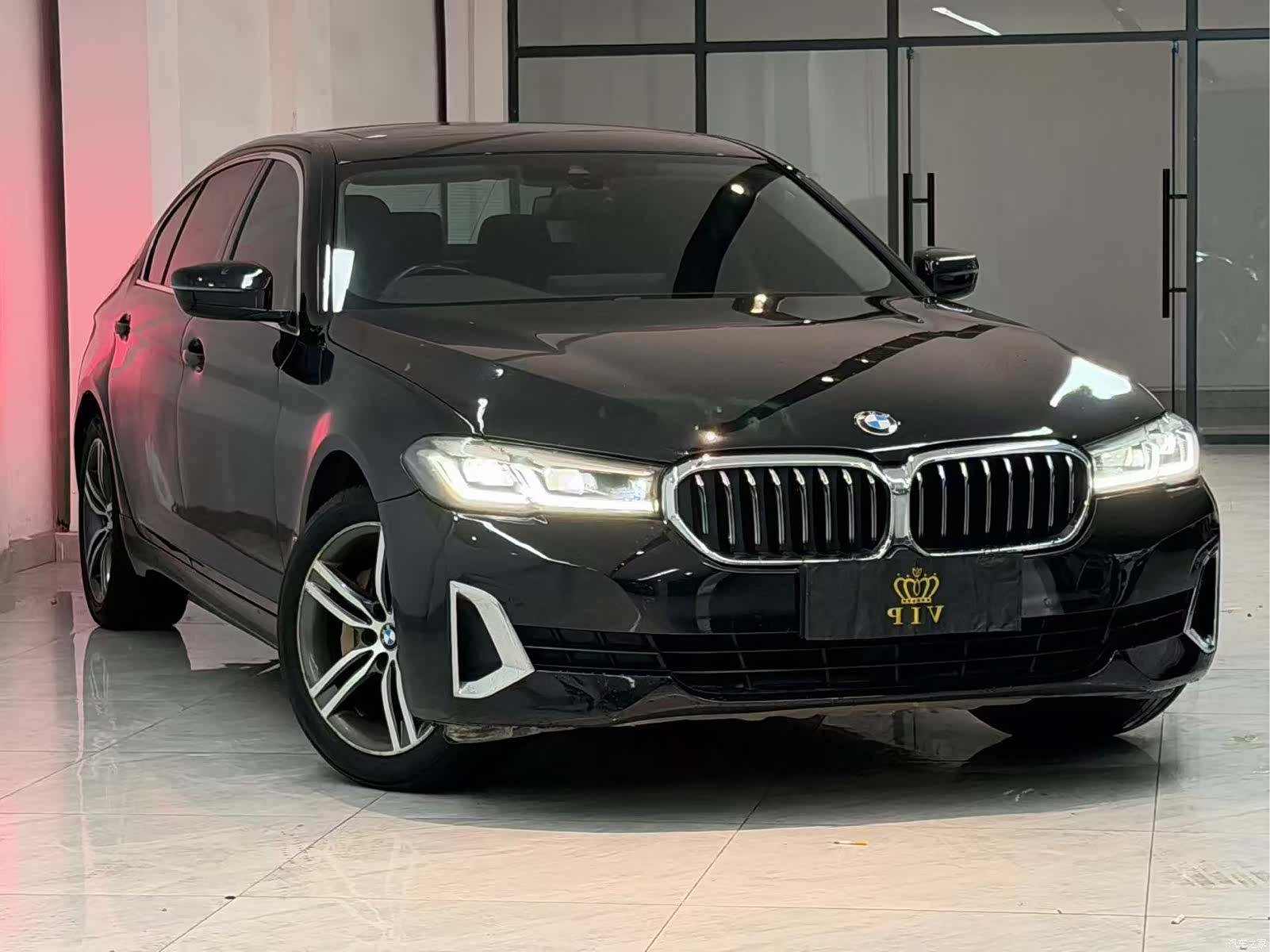 BMW 5 Series, 2021 1
