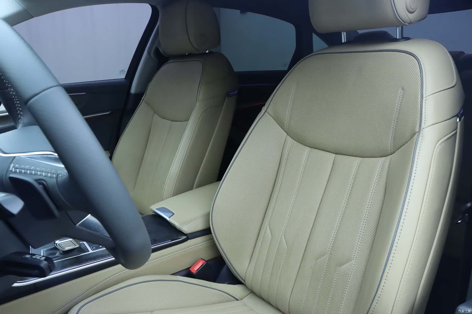 Audi A6L, 2021 9