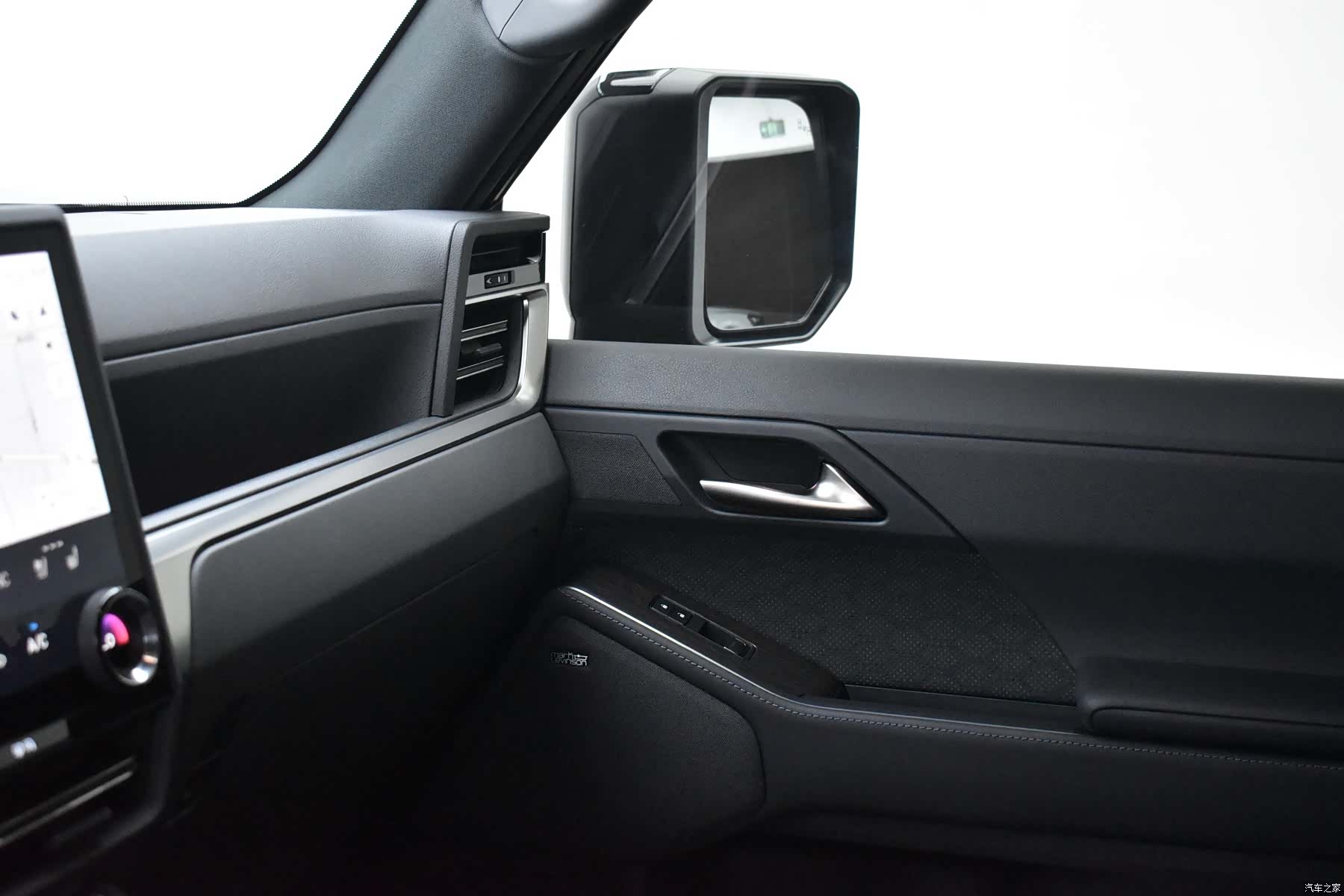 Lexus GX, 2026 11