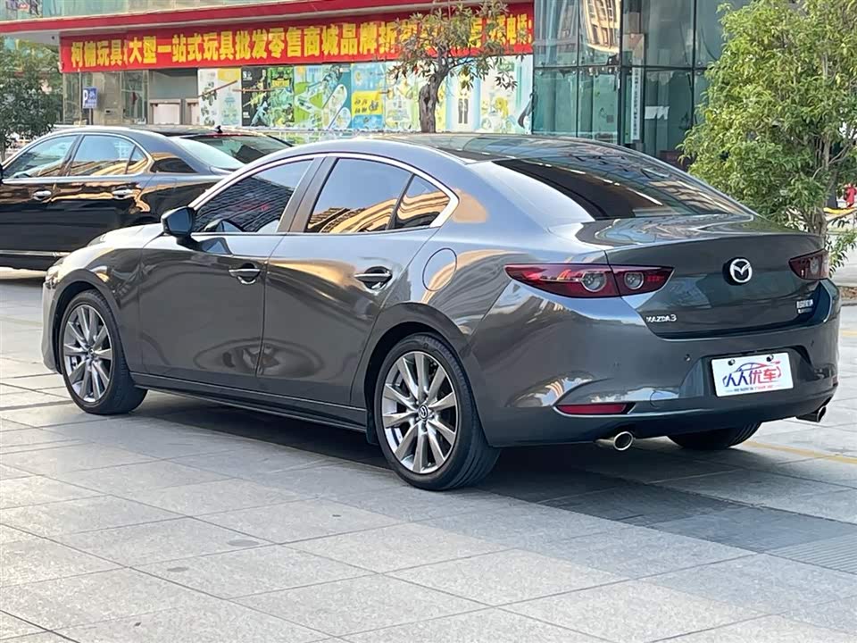 Mazda 3 Angkesaila