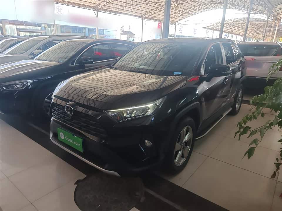 Toyota RAV4 Rongfang