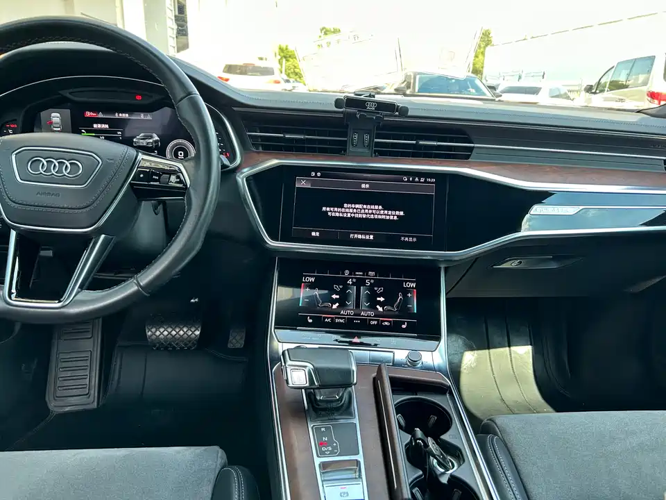 Audi A6L Audi A6L