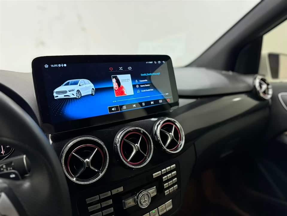 Mercedes-Benz Class B