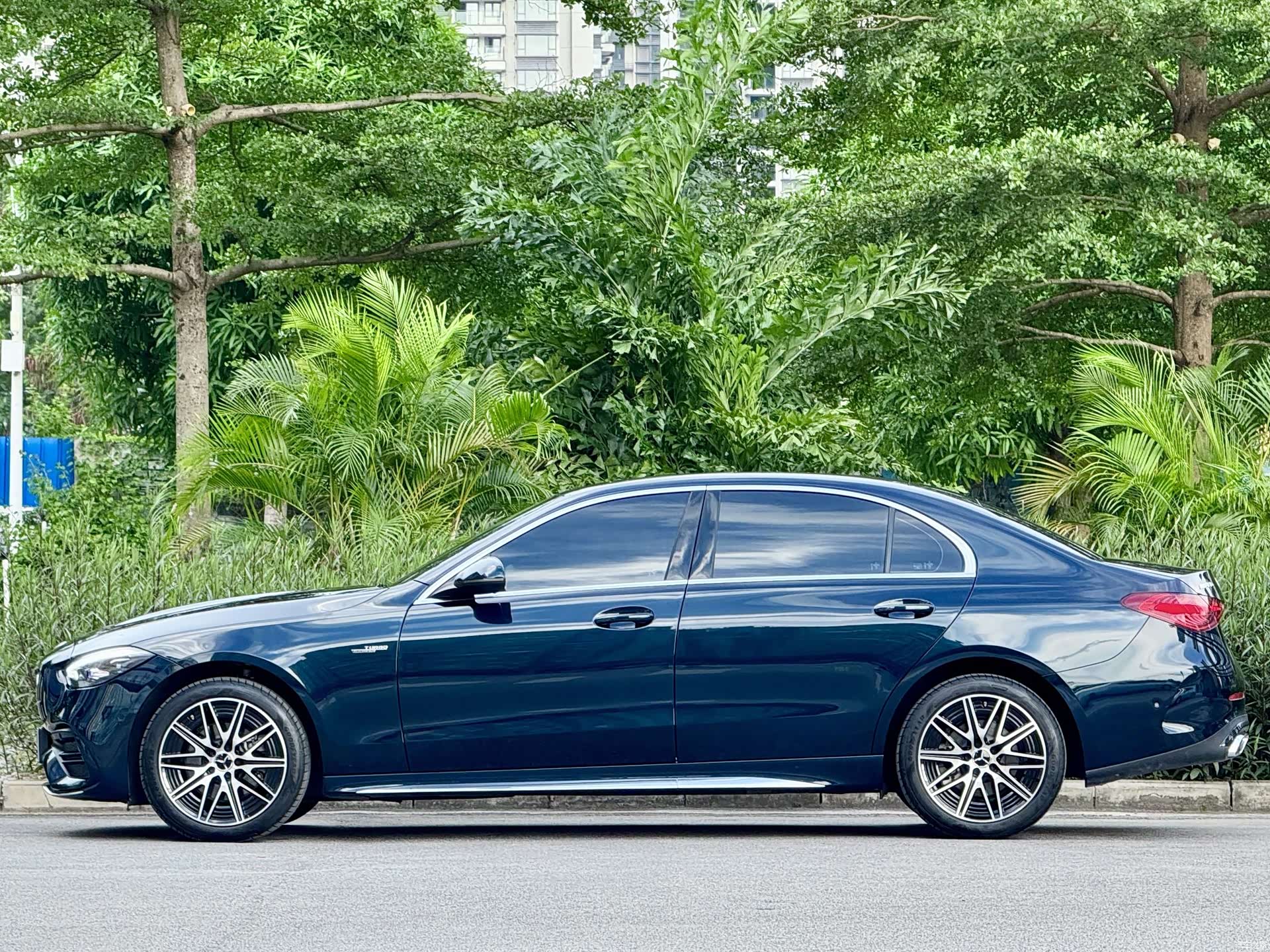 Mercedes-Benz C-Class, 2023 3