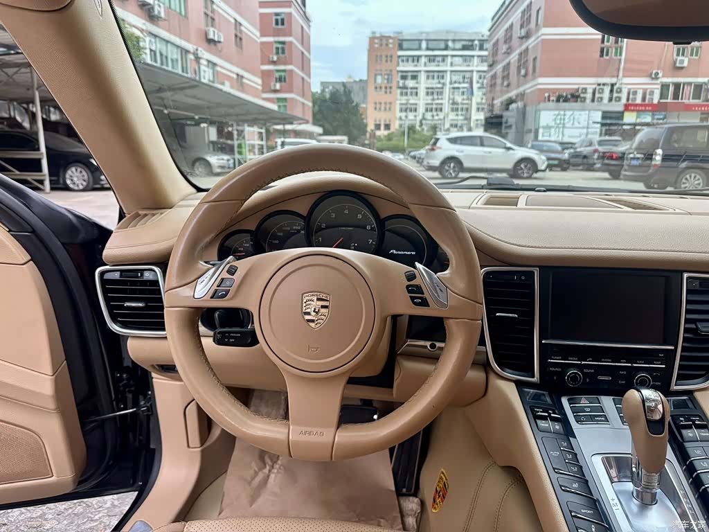 Porsche Panamera, 2012 7