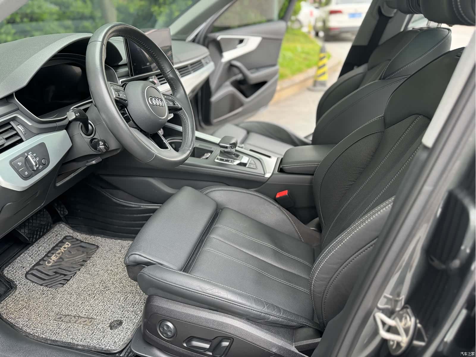 Audi A4L, 2020 4