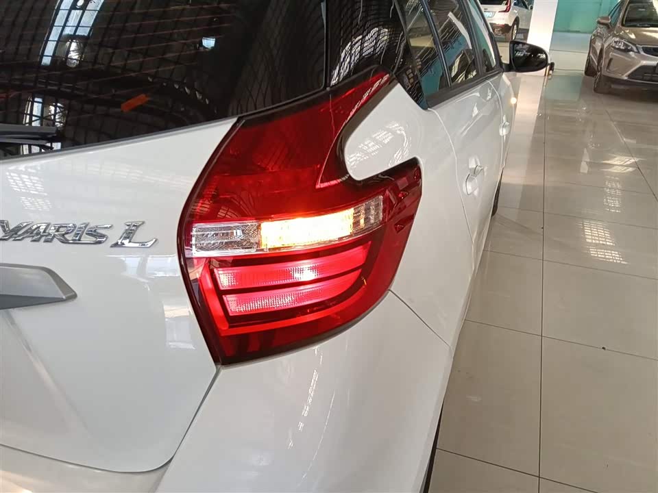 Toyota YARiS L Zhixuan
