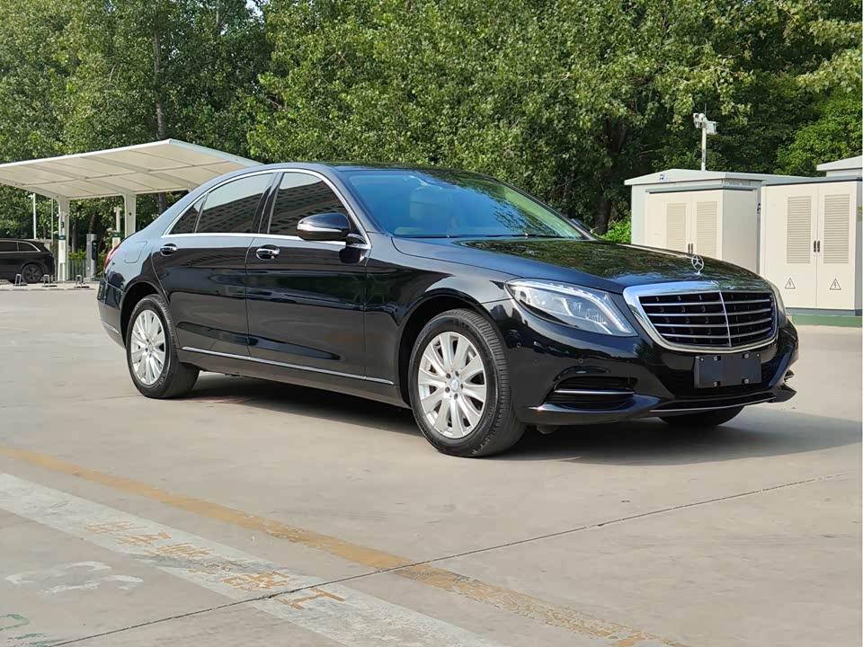 Mercedes-Benz S-class