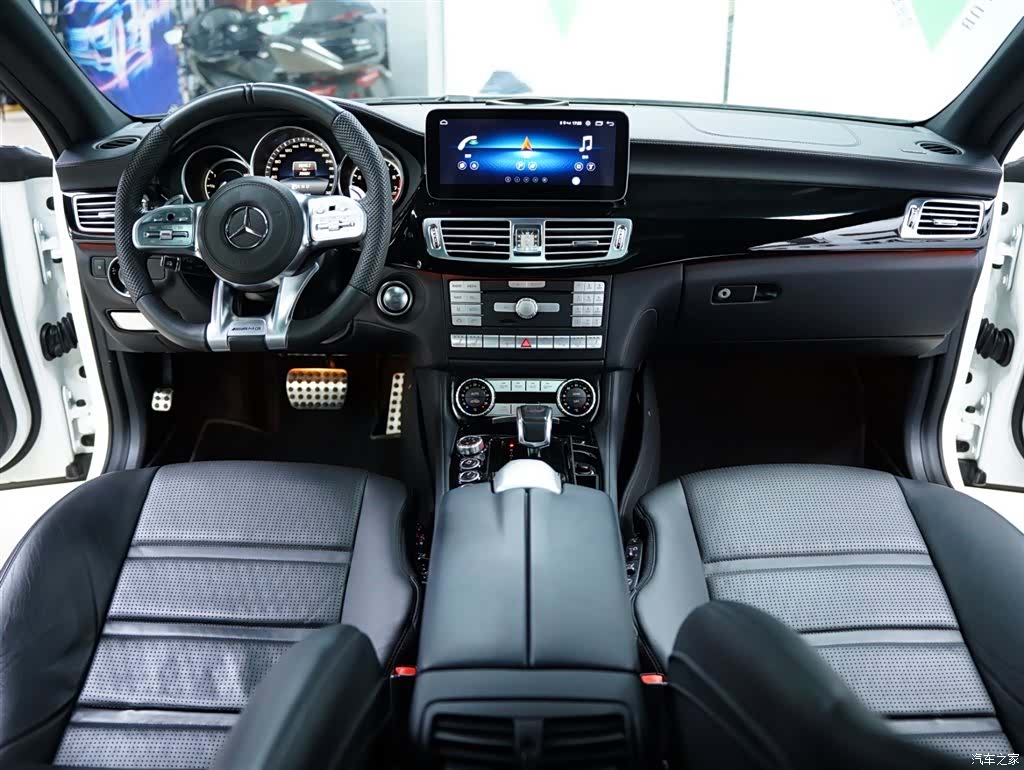 Mercedes-Benz CLS, 2018 42