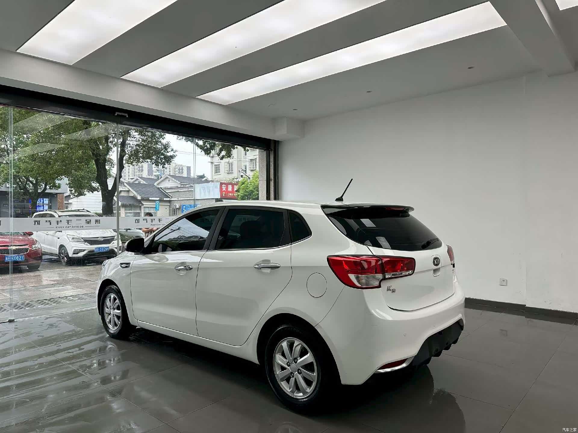Kia K2, 2016 7