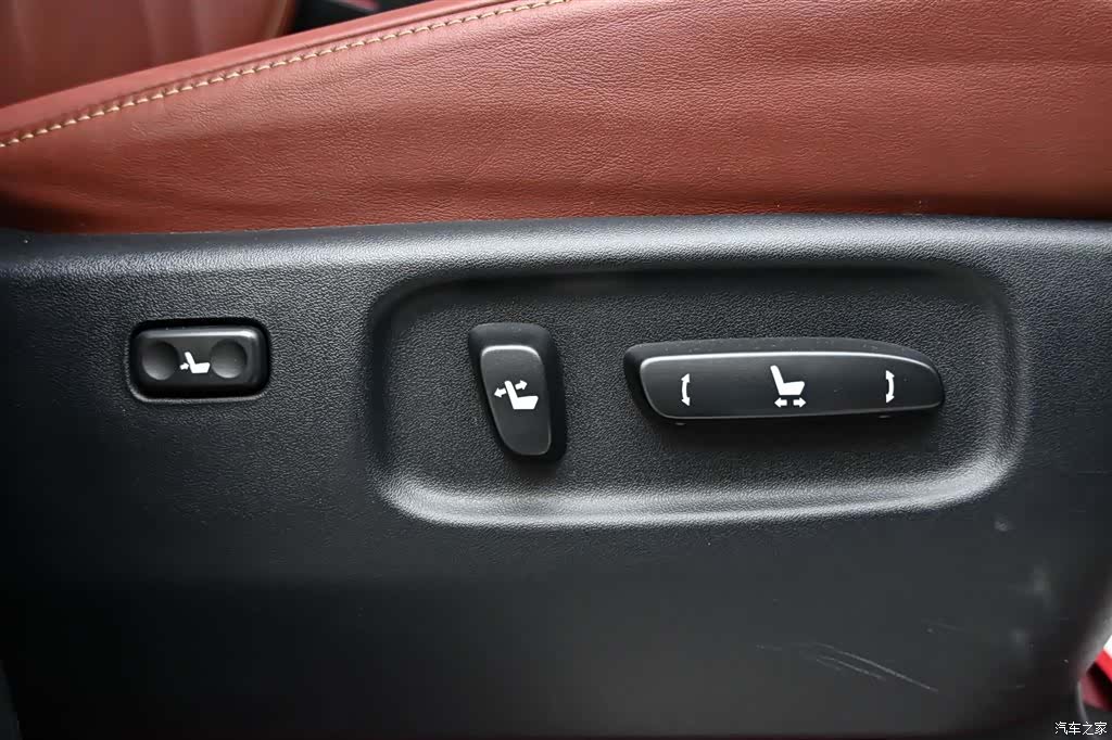 Lexus LX, 2022 31