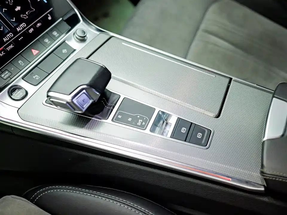 Audi A6L Audi A6L