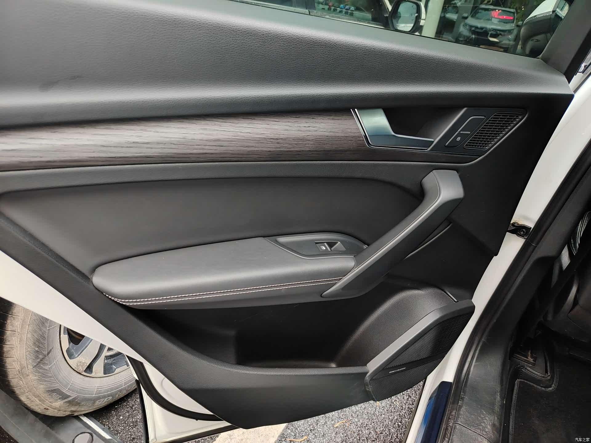 Audi Q5L, 2020 14