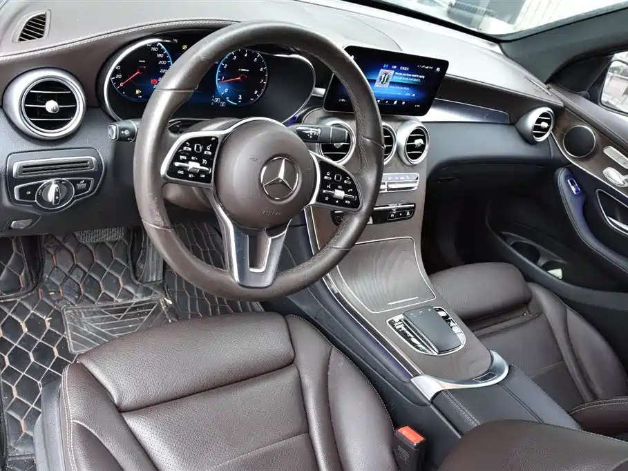 Mercedes-Benz GLC Mercedes-Benz GLC