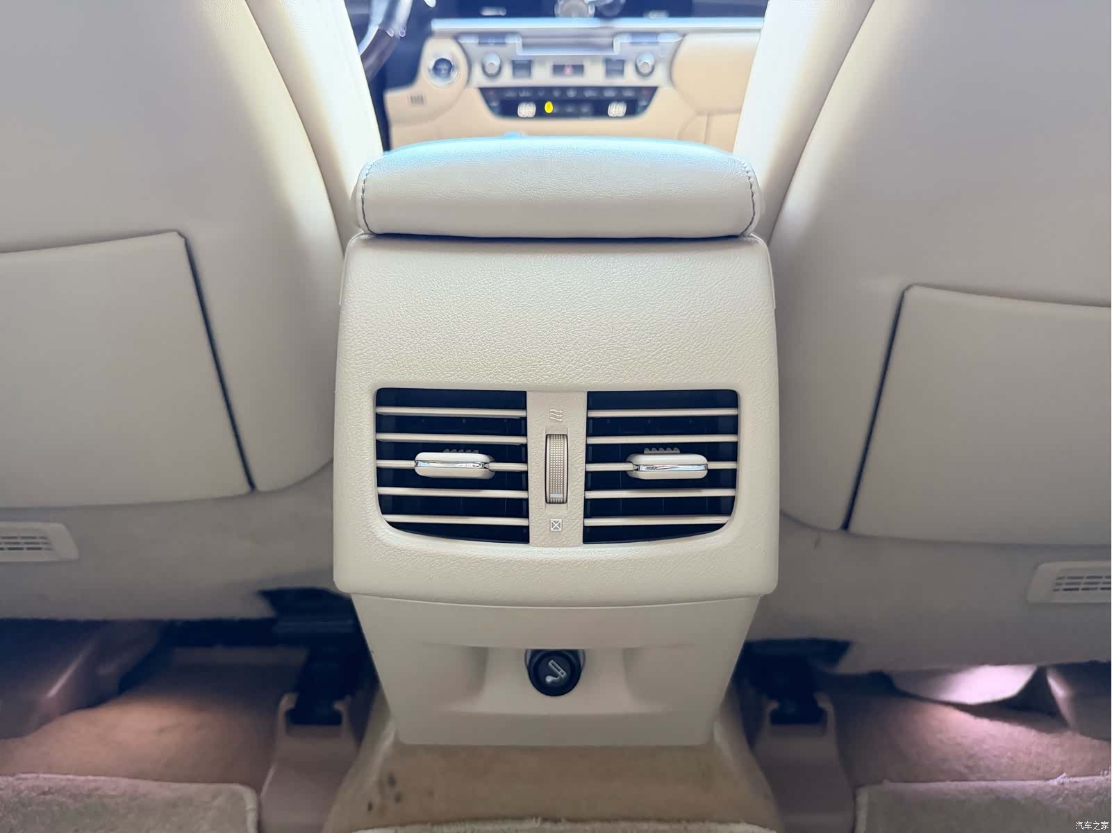 Lexus ES, 2014 24