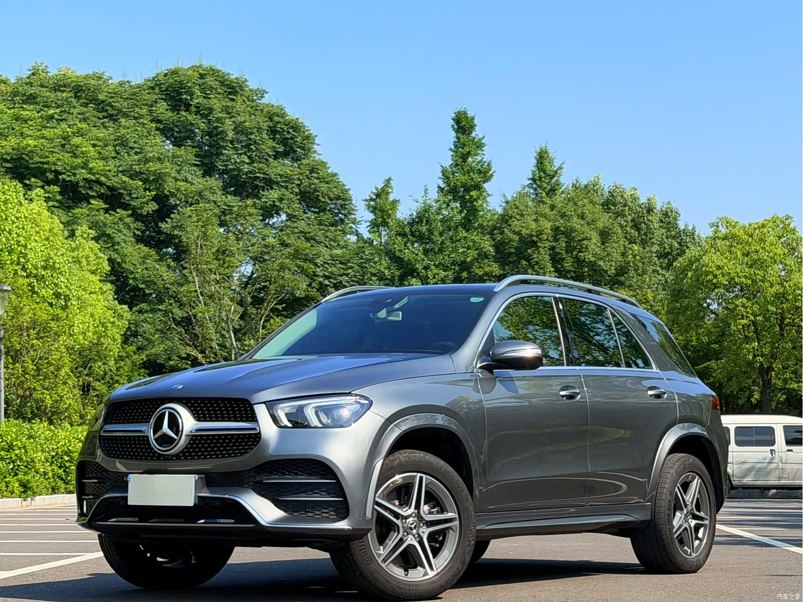 Mercedes-Benz GLE, 2019 1
