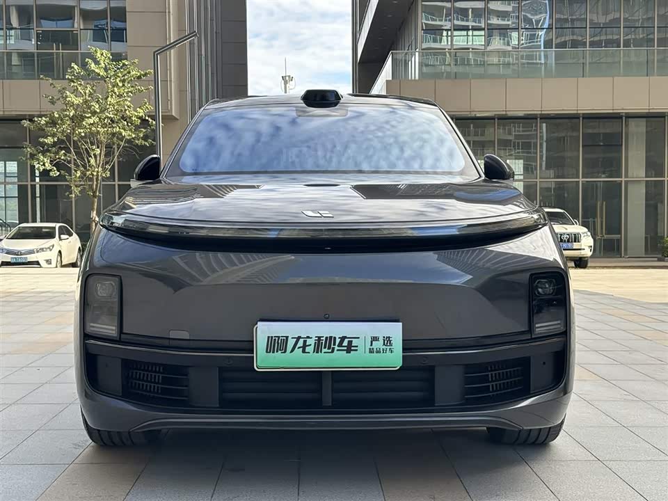 Li Auto Ideal L8