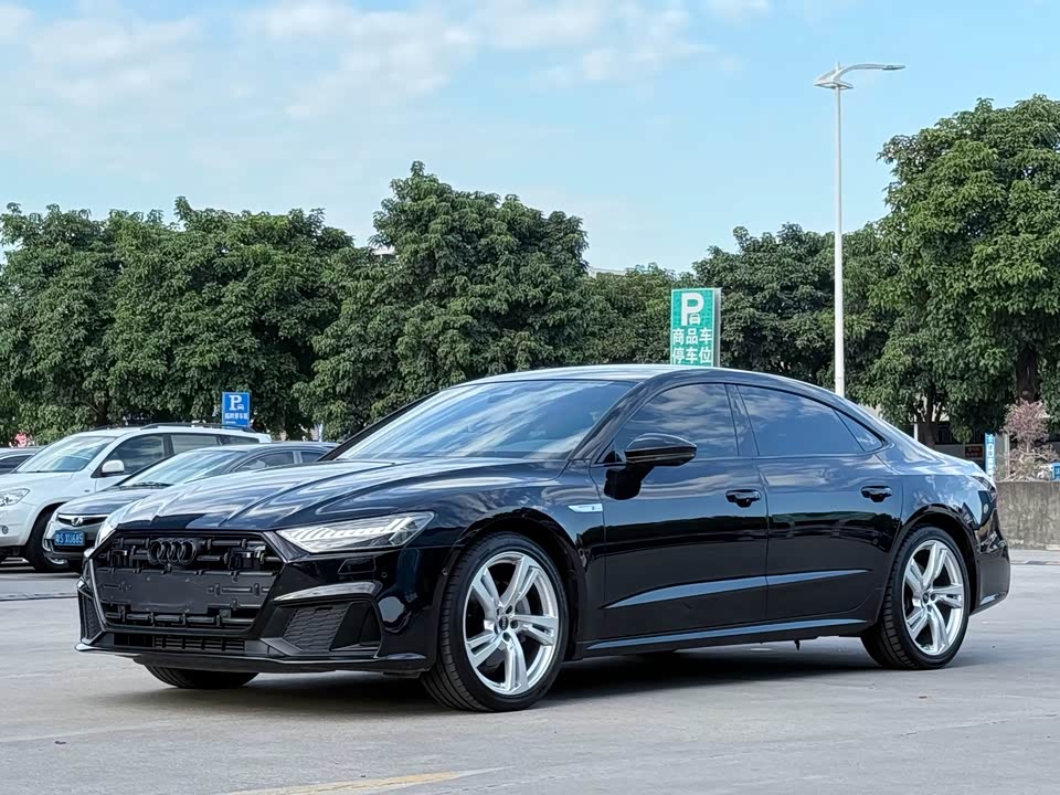 Audi A7L