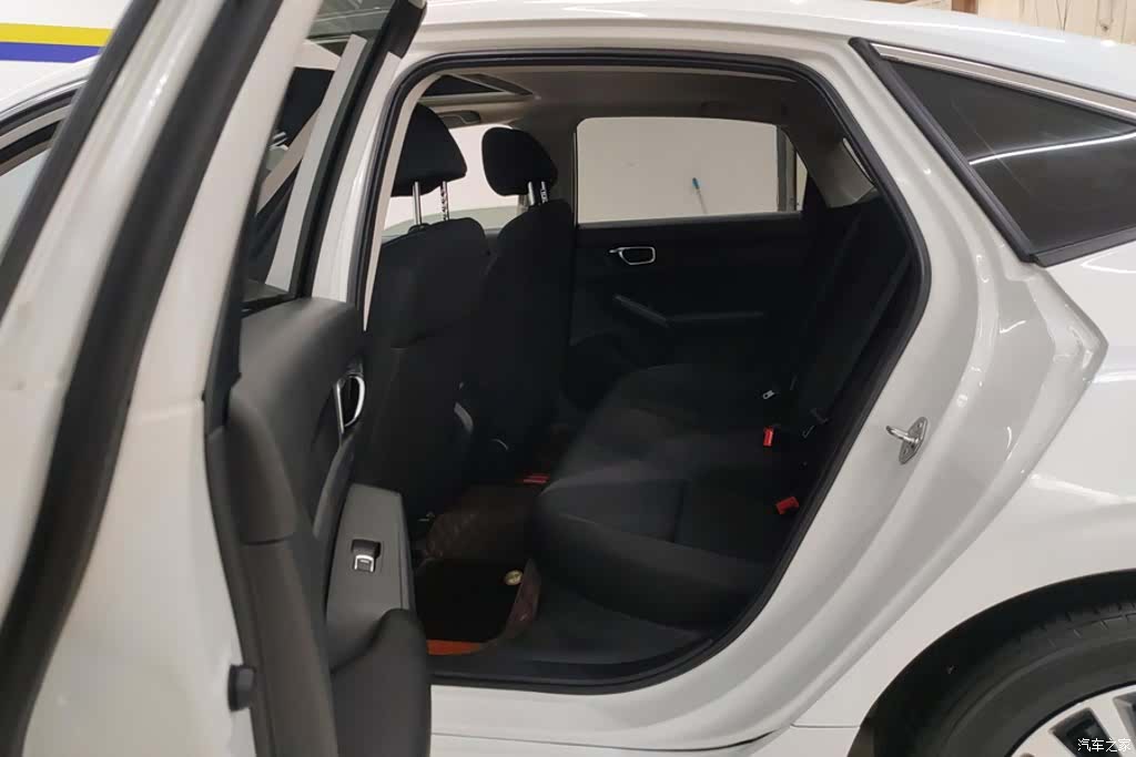 Honda Civic, 2023 11