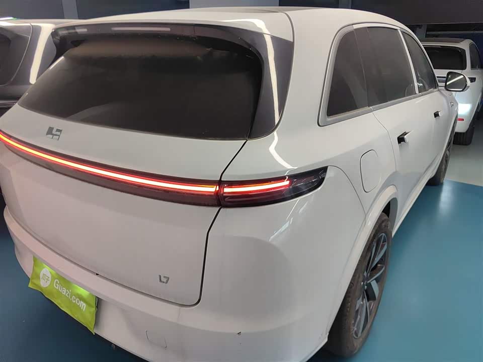 Li Auto Ideal L7