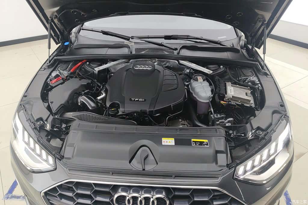 Audi A4L, 2023 10