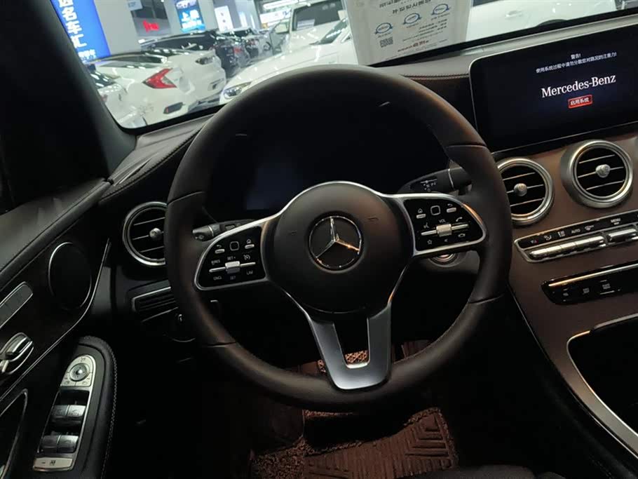 Mercedes-Benz GLC Mercedes-Benz GLC