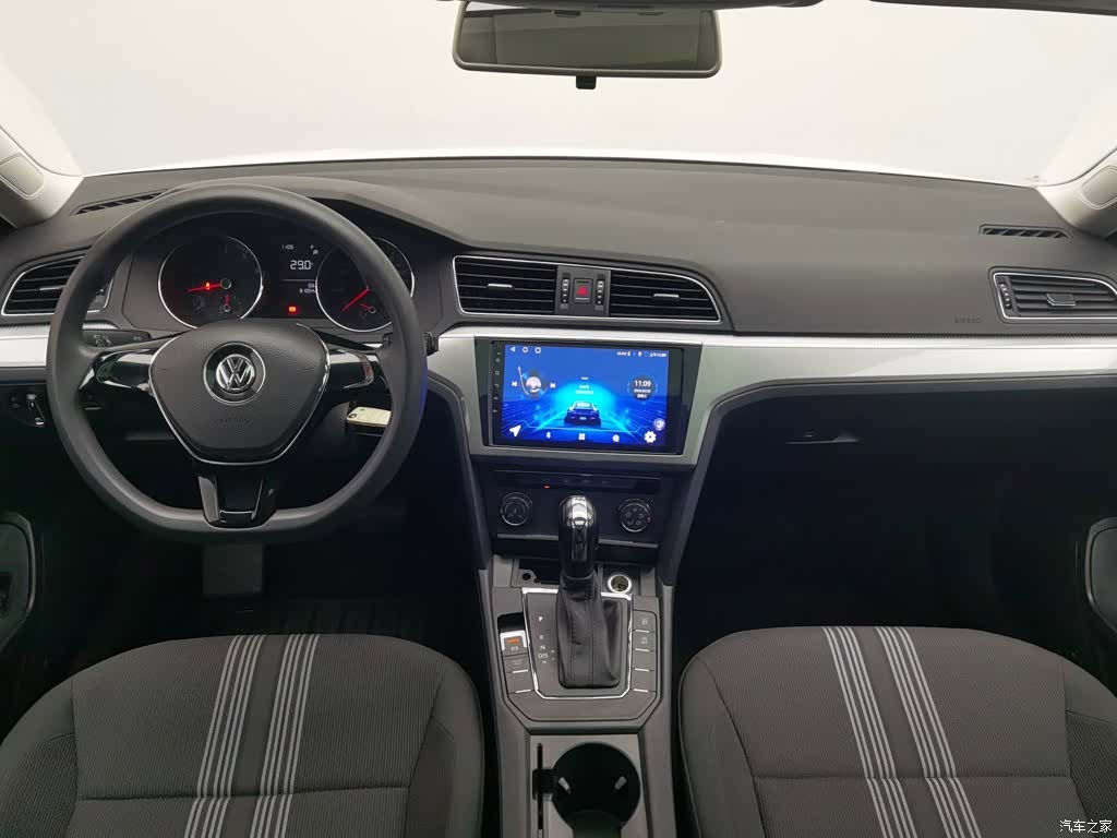 Volkswagen Lamando, 2017 все фото