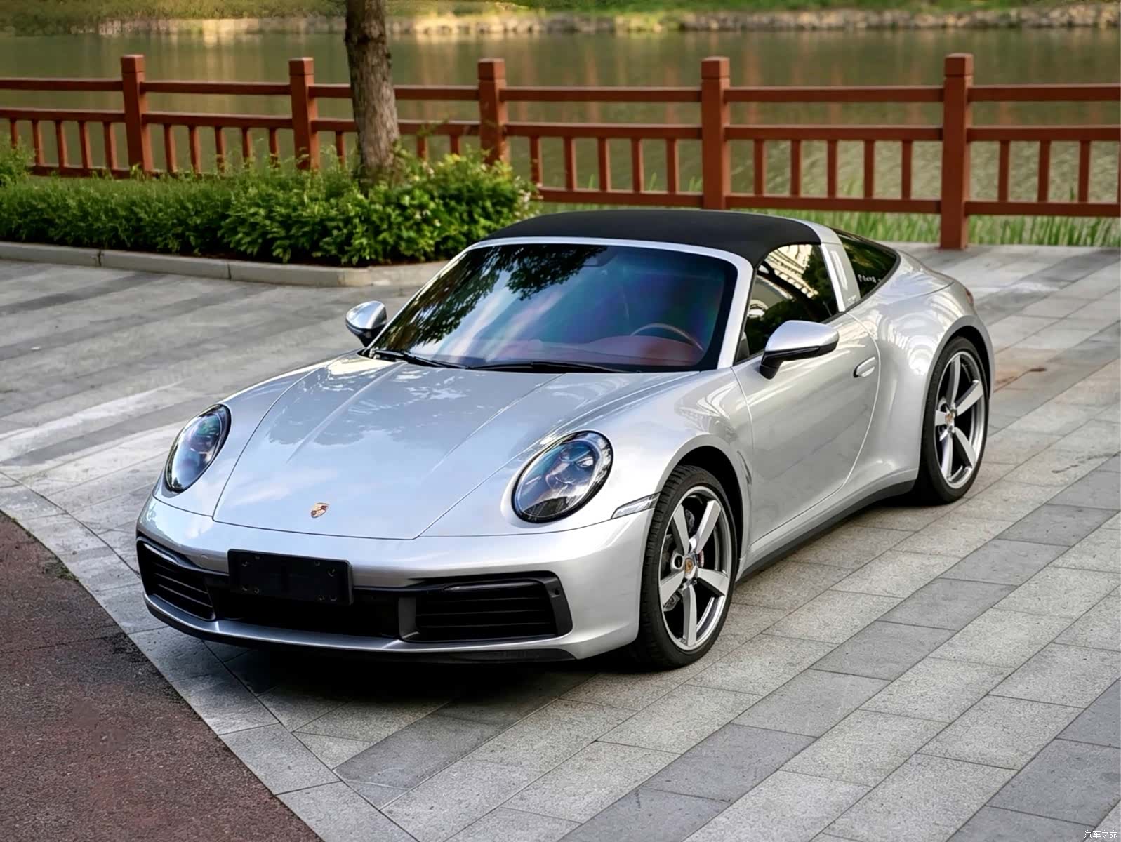 Porsche 911, 2023 2