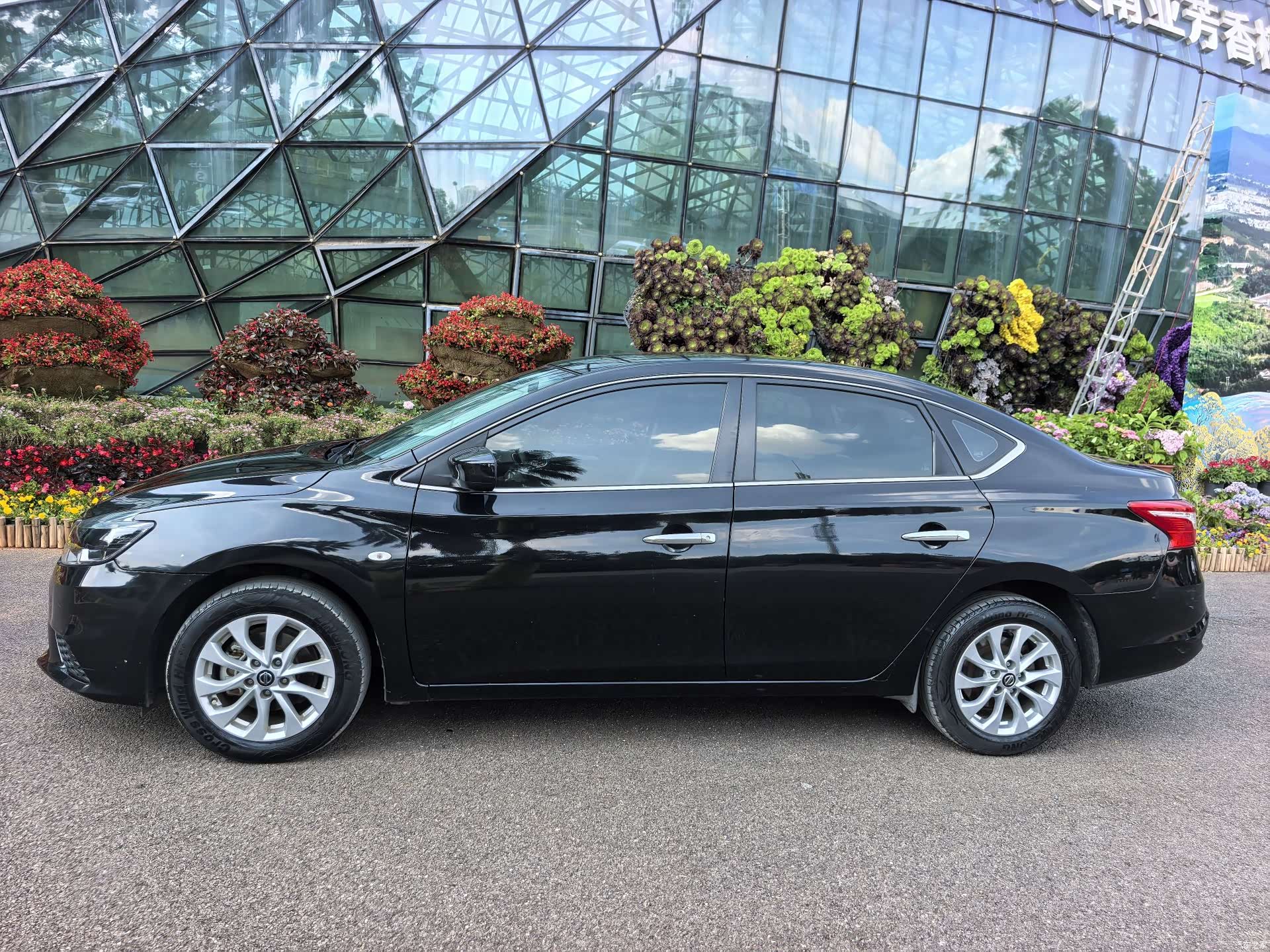 Nissan Sylphy, 2022 3